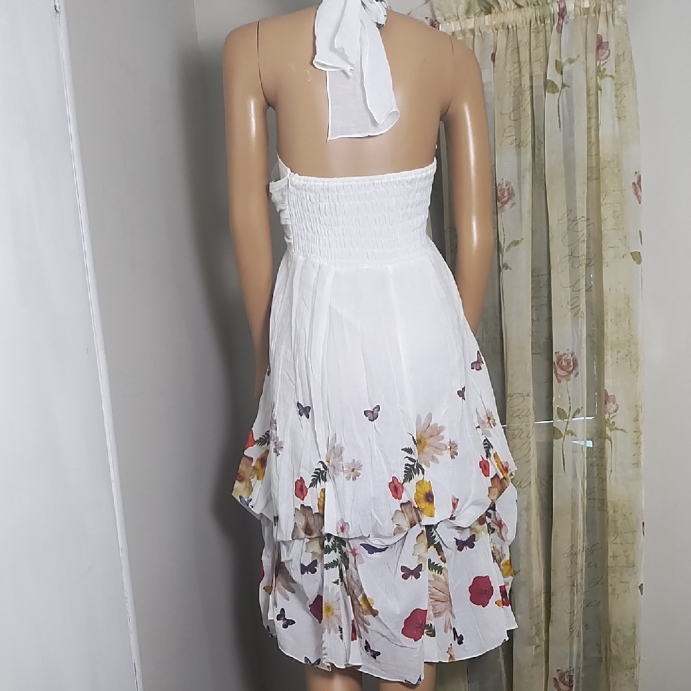 Elegant White Floral Midi Dress - Picture 6 of 13